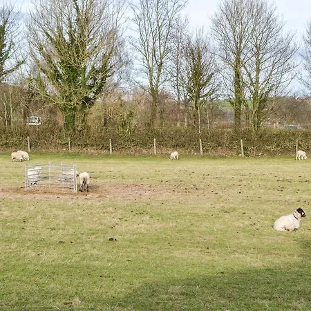 Hillview Tatil Evi Crooklands