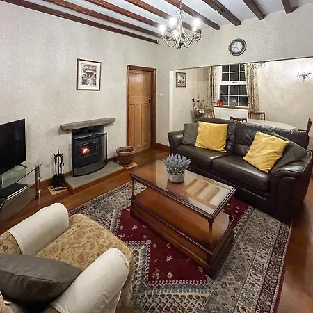 Holiday home Hillview